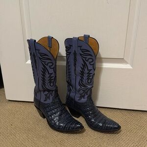 Lucchese hand made boots. Sizer 8 1/2